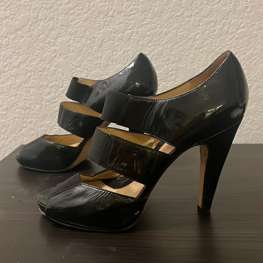 Boutique 9 - Black High Heel Patent Size 8 - Womens Heel - Excellent Condition